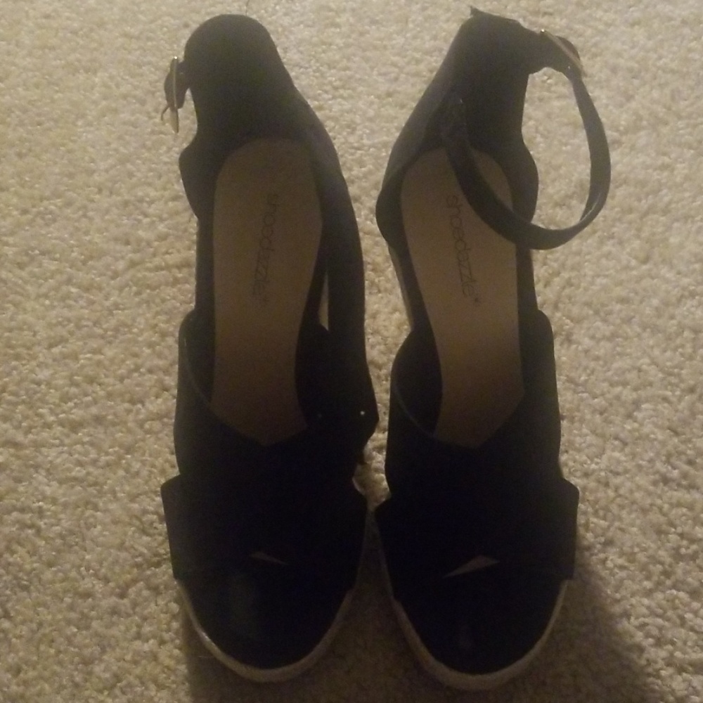 Wedge sandals